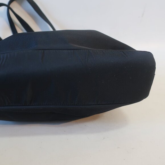 Authentic Women Prada Tessuto Tec B9710 (22) Dark Navy Blue Nylon Tote Handbag - Picture 5 of 16